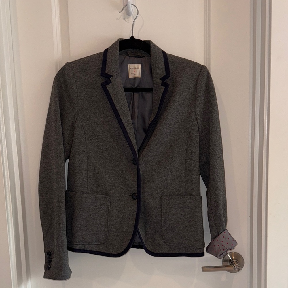 GAP Gray Academy Blazer with Navy trim size 2